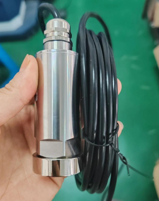 What are the length specifications of the standard king sight glass - long strip style?